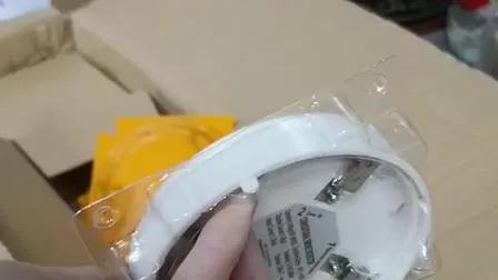 Detector de humo fotoeléctrico de red de 4 cables